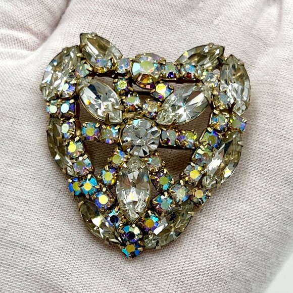 Large Vintage 1950s Heart Shaped Rhinestones Brooch Pin Layered - Picture 9 of 12